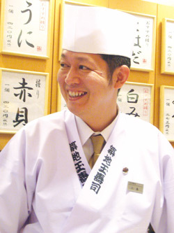 川島功巳 店長