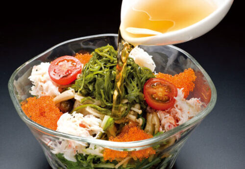 めかぶと蟹のねばねばサラダ