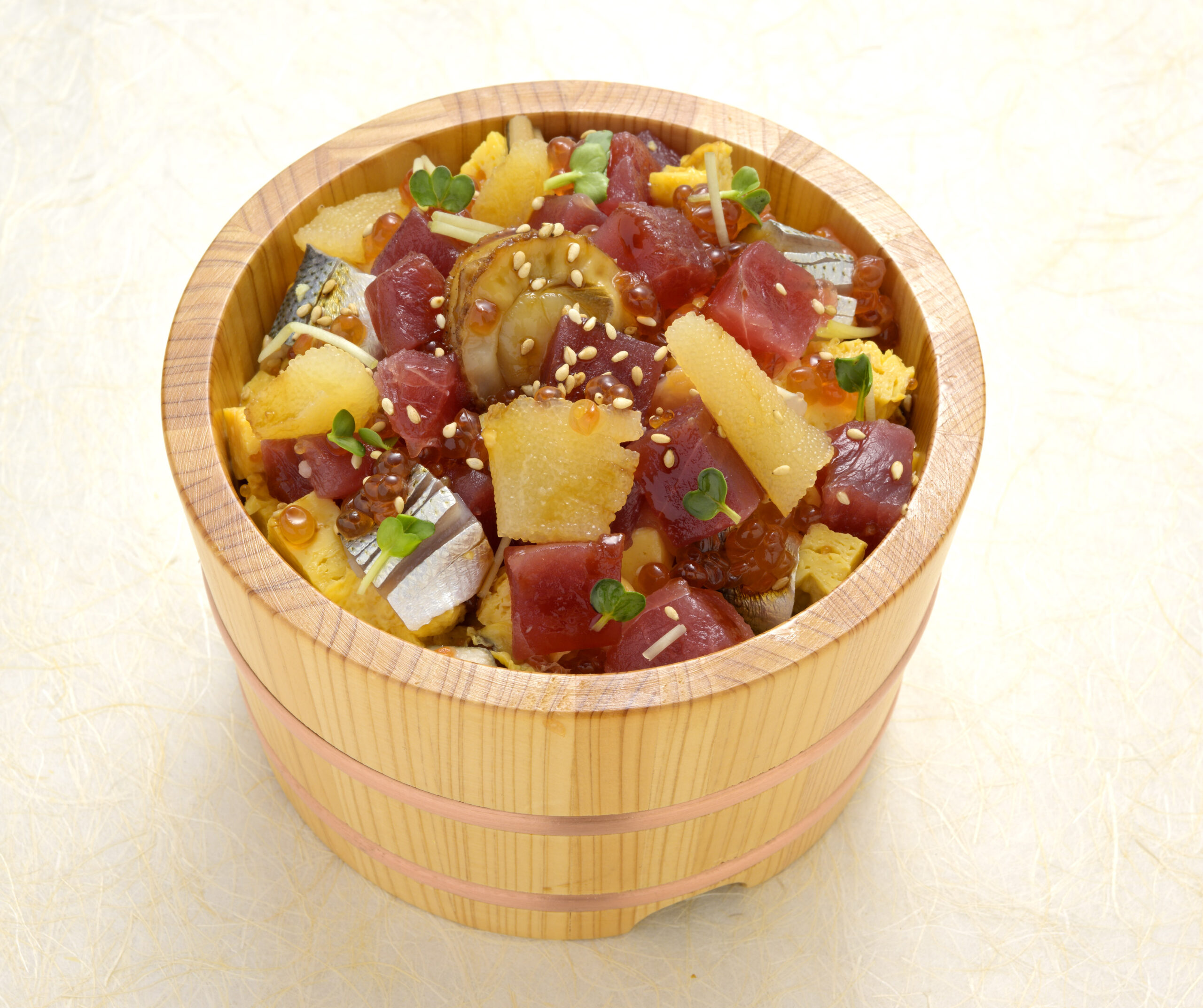 名物ばらちらし（お椀・日替りデザート付）