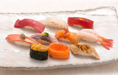 店長おまかせにぎり(お椀・デザート付)