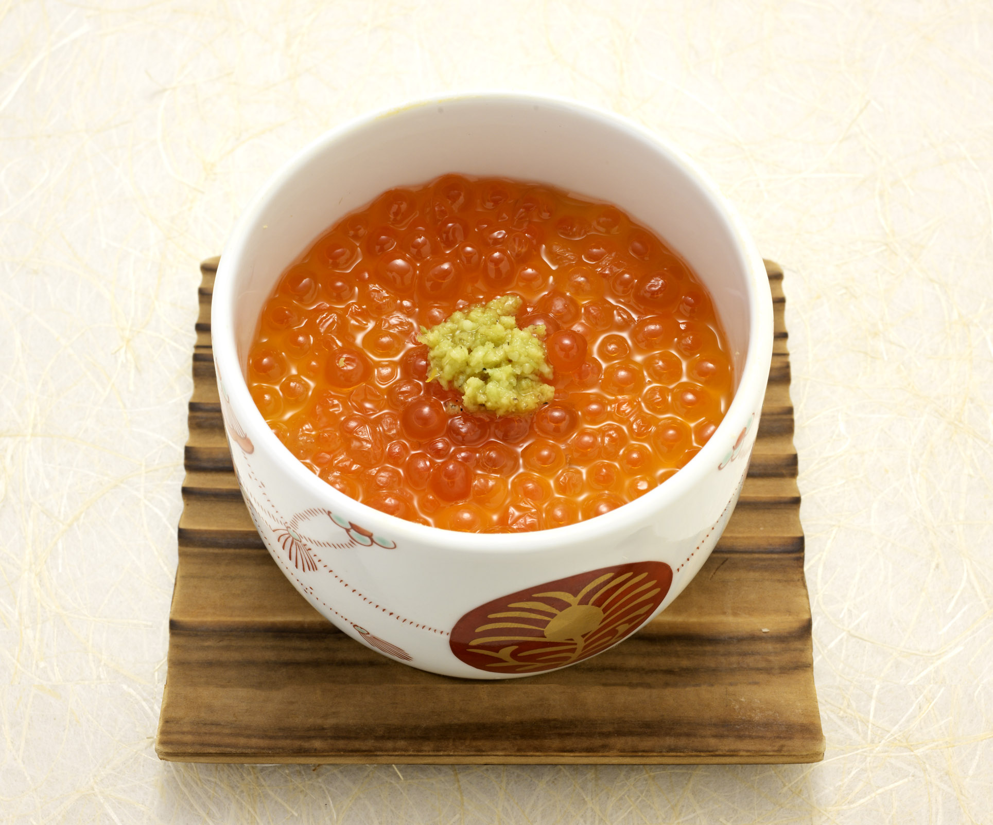 たっぷりいくらとずわい蟹の茶碗蒸